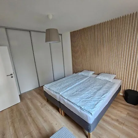 Park - Air-conditioned Apartmán